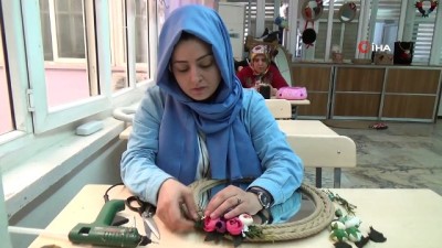 aile ekonomisi -  Eşi işsiz kalınca meslek öğrendi Videosu