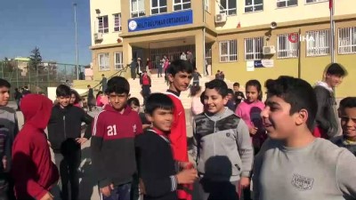 hayvan sevgisi -  Kuşlar üşümesin diye yuva yaptılar  Videosu