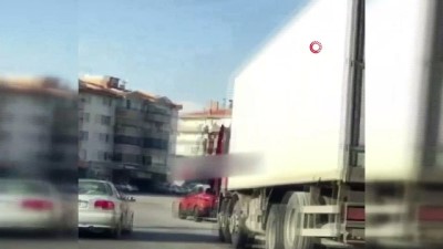 kamyon soforu -  Ankara'da trafik terörü kamerada Videosu