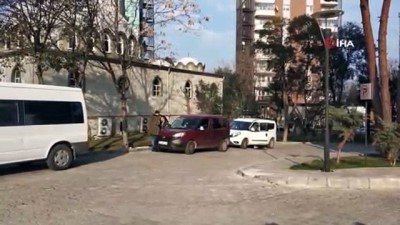 silahli saldiri -  Okul bahçesinde öğretmenin otomobiline tüfekli saldırı Videosu