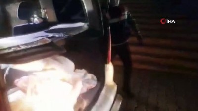 supheli arac -  Van’da 71 kilo 147 gram eroin ele geçirildi  Videosu