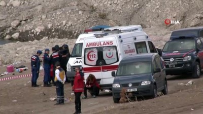  Botu kurtarmak isterken kendi boğuldu 