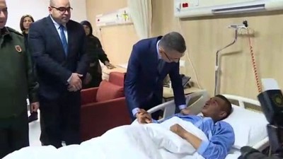 yarali asker - Cumhurbaşkanı Yardımcısı Oktay'dan yaralı askerlere ziyaret - ANKARA  Videosu