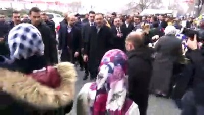 Gençlik ve Spor Bakanı Kasapoğlu, Sincan'da esnafı ziyaret etti - ANKARA
