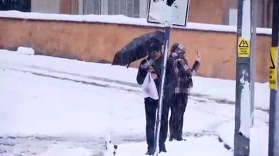 Kar yağışı etkili oluyor - Beylerbeyi-Çamlıca - İSTANBUL 