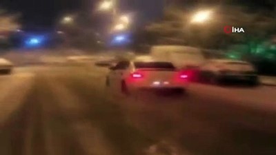 kar yagisi -  İstanbul’da kar altında “drift” terörü kamerada  Videosu