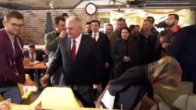 Binali Yıldırım, memleketinde gençler ile bir araya gelip sohbet etti - ERZİNCAN