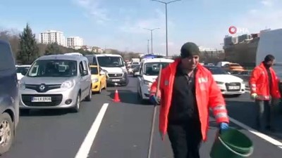  TEM Otoyolunda zincirleme kaza: 2 yaralı 