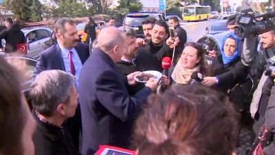Vatandaşlar, Cumhurbaşkanı Erdoğan'ın doğum gününü kutladı - İSTANBUL 