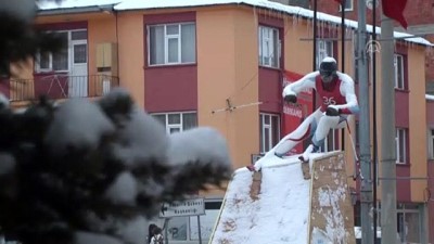 buz sarkitlari - Doğu Anadolu'da kar yağışı - KARS  Videosu