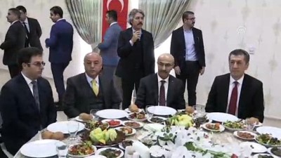 egitim sistemi - Milli Eğitim Bakanı Selçuk'tan hayırseverlere plaket - ADANA  Videosu