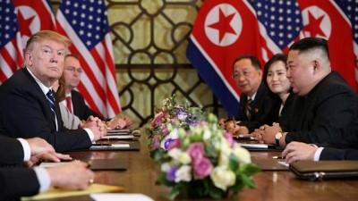 nukleer silahsizlanma - Trump: Kuzey Kore ile nükleer anlaşma yapma konusunda acele etmeyeceğim  Videosu