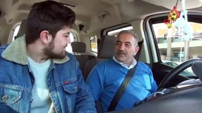  Belediye Başkan adayı taksi şoförü oldu projelerini anlattı 
