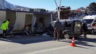  Tunceli’de trafik kazası: 3 yaralı 