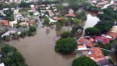  - Avustralya’da Sel Etkisini Sürdürüyor
- Queensland Eyaletinde 18 Bin Kişi Elektriksiz Kaldı