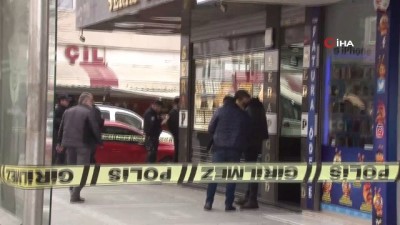  Avcılar'da kuyumcuda soygun girişimi 