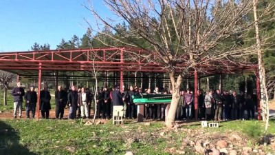 cenaze namazi - Karbonmonoksit zehirlenmesi sonucu hayatını kaybeden anne ve oğlunun cenazesi - HATAY Videosu