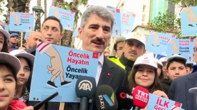 trafik kurallari - 'Öncelik Hayatın, Öncelik Yayanın' kampanyası - ANTALYA Videosu