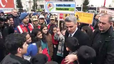 emniyet kemeri - 'Öncelik Hayatın, Öncelik Yayanın' kampanyası - MALATYA/ERZURUM  Videosu