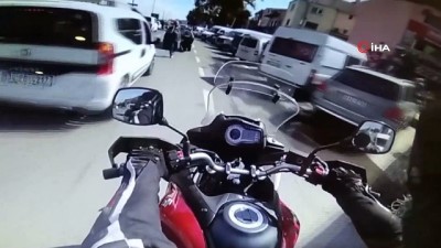 efes -  Eminönü’nde “açılan kapı” kazası kamerada  Videosu