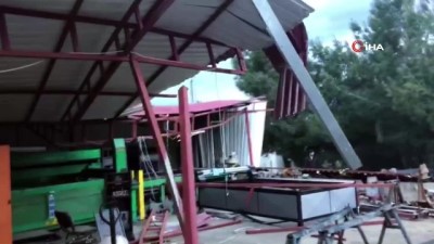 korfez -  Hatay'da fırtına çatıları uçurdu  Videosu