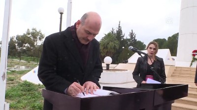 anit mezar - İçişleri Bakanı Soylu'dan Denktaş ailesine taziye ziyareti - LEFKOŞA  Videosu