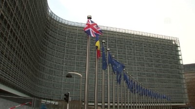 misyon - İngiltere Başbakanı May, AB Komisyonu Başkanı Juncker'le görüştü - BRÜKSEL  Videosu