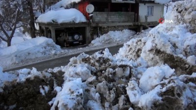 kar kalinligi -  Kahramanmaraş’ta eğitime ve ulaşıma kar engeli Videosu