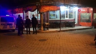 saglik ekibi -  Kahvehane saldırısında yaralanan şahıs hastanede öldü  Videosu