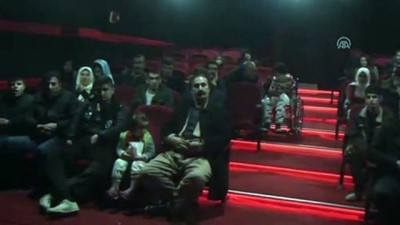 engelli ogrenciler - Şemdinli'de engelli öğrenciler için sinema etkinliği - HAKKARİ  Videosu