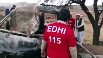 gesi -  - Pakistan’da Feci Kaza: 16 Ölü  Videosu