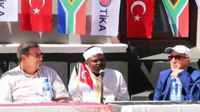 Güney Afrika'daki Osmanlı mirası camiye Türk bayrağı çekildi - CAPE TOWN