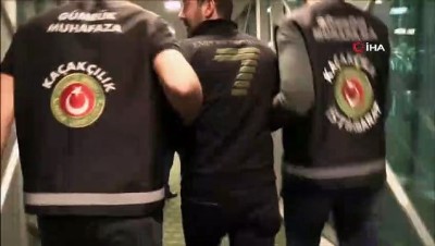 istihbarat -  Kapıkule’de yakalanan dev uyuşturucunun şebeke lideri uçakta yakalandı Videosu