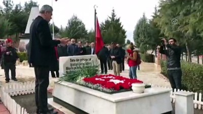 sehit pilot - Türkiye'nin ilk şehit kadın pilotu anıldı - BURDUR Videosu