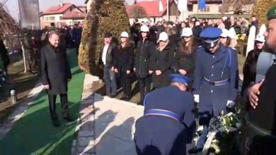 milli bayram - Bosna Hersek'te 'Bağımsızlık Günü' kutlanıyor - SARAYBOSNA  Videosu