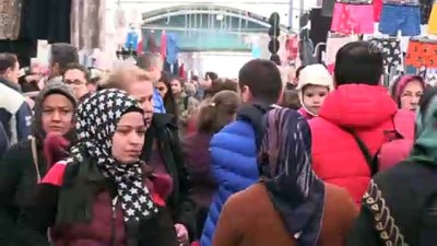 Havalar ısınmaya başladı 'Sosyete Pazarı' hareketlendi
