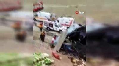 otobus kazasi -  - İran’da otobüs kazası: 8 ölü  Videosu