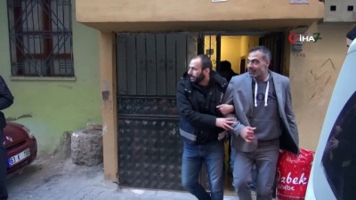  Şanlıurfa’da aranan şahıslara operasyon: 25 gözaltı 