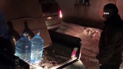  Yüksekova'lı vatandaşların su çilesi