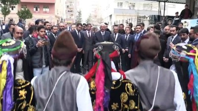 sivil toplum kurulusu - 'Cumhur İttifakı Türkiye’nin geleceğini inşa edecek bir harekettir' -DİYARBAKIR Videosu