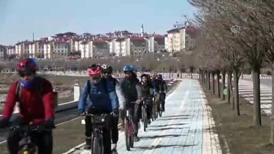 inci kefali - Erciş'te bisiklet turu - VAN  Videosu