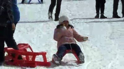 gunesli hava - Palandöken'de güneşli havada kayak - ERZURUM Videosu