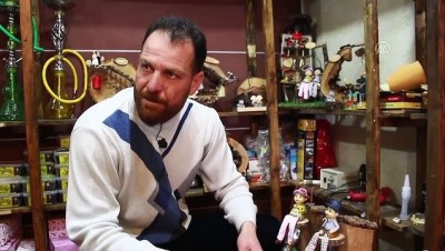 el emegi goz nuru - Kurumuş ağaç kabuğundan süs eşyası üretiyor - SİİRT  Videosu