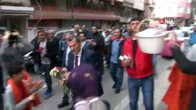 dera -  AK Parti Zeytinburnu Belediye Başkan Adayı Ömer Arısoy: 'Hemşehrilerimiz adına profesyonelce iş arayacağız”  Videosu