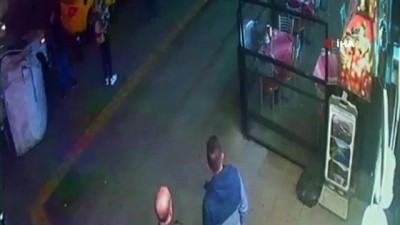 kacis -  Fatih’te Cezayir uyruklu şahsı öldüren Suriyeliler yakalandı  Videosu