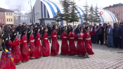 davul zurna -  - Gençlik ve Spor Bakan Yardımcısı Baydaş, kaymakamlık yaptığı Beytüşşebap’ta davul zurnayla karşılandı  Videosu