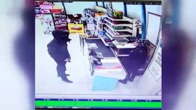 itiraf - Kameralardan tespit edilen silahlı gaspçı yakalandı - ANKARA  Videosu