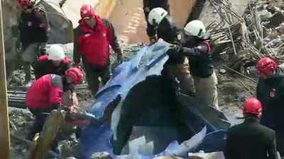 insaat alani - Metro vagonu yer altı park alanı inşaatında göçük (6) - İZMİR Videosu