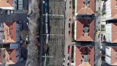 kabil - Ankara'da akaryakıt yüklü trenin raydan çıkması (3) - Drone  Videosu