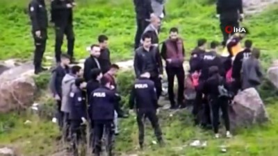 kahraman polis -  Cizre’de intihar eden kadını kurtaran kahraman polis, o anları anlattı  Videosu